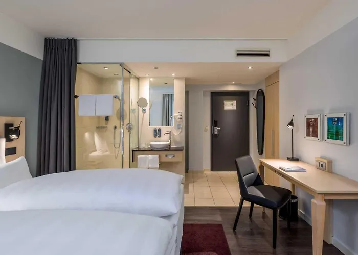 Lyskirchen Szálloda 4*