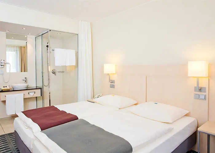 Lyskirchen Szálloda 4*