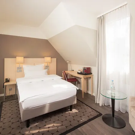 Hotel Lyskirchen 4*