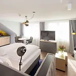 Lyskirchen 4*