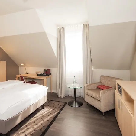 Hotel Lyskirchen 4*