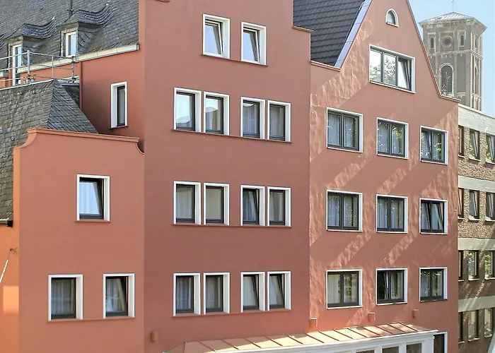 Hotel Lyskirchen 4*